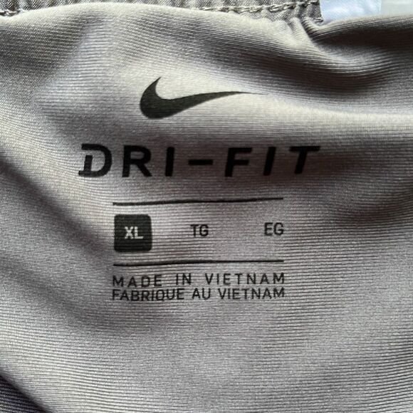 Nike Dri Fit Running Short w Liner Mens XL 6 inseam - Picture 2 of 12